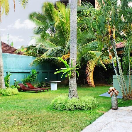 Mount Villa Dehiwala-Mont Lavinia Extérieur photo